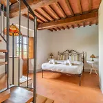 Francia Villa