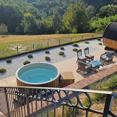 Francia Villa