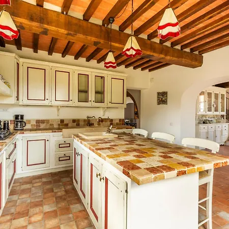 Villa Francia