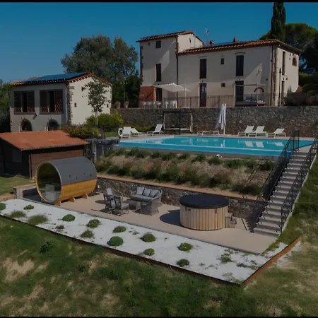 Villa Francia *