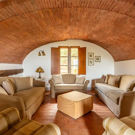 Francia Villa