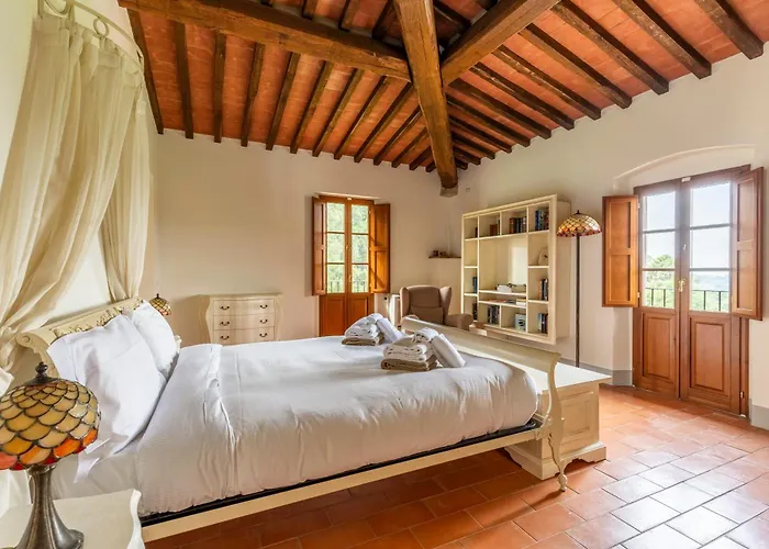 Francia Villa Palaia